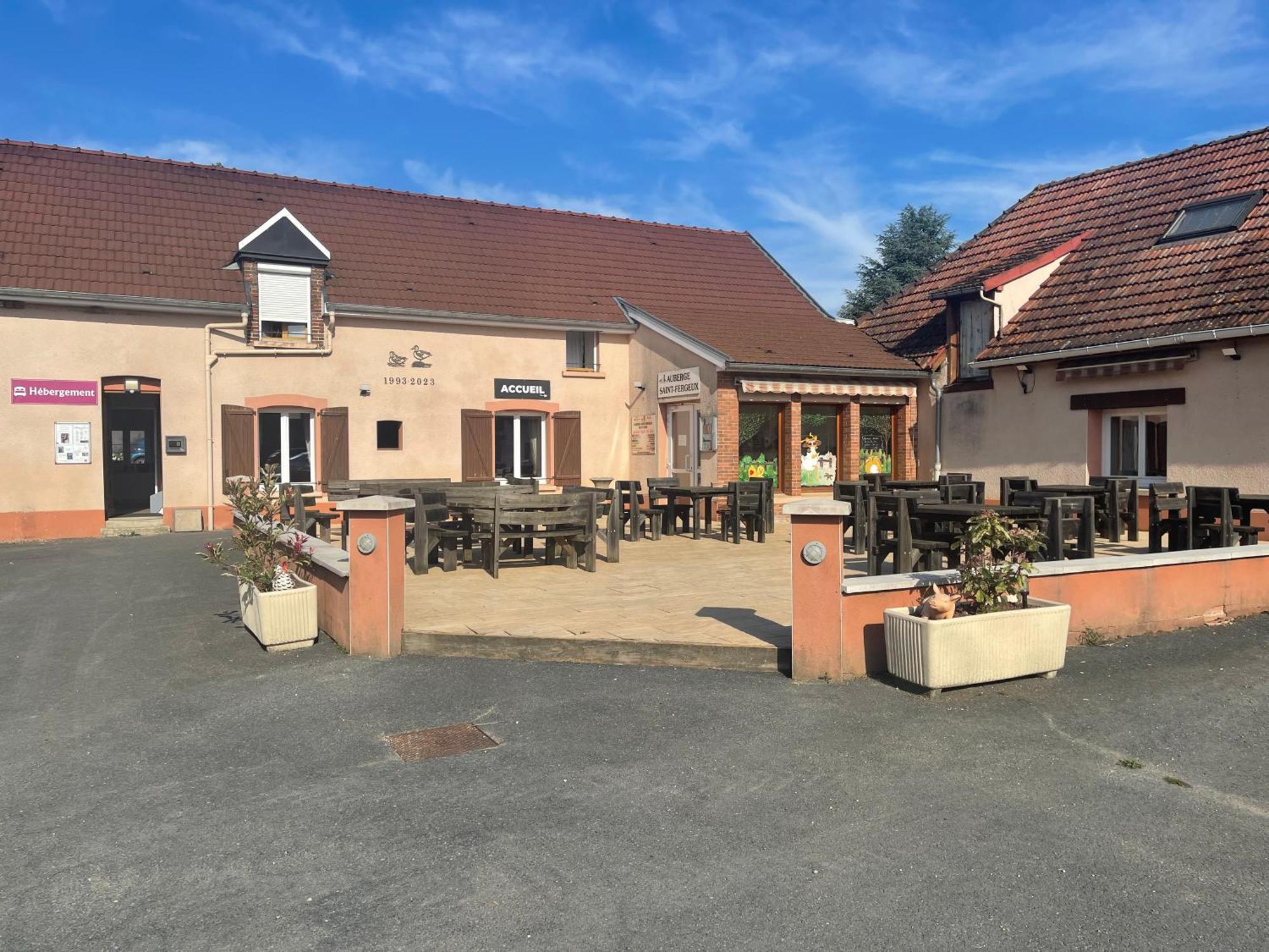 Auberge Saint Fergeux Gionges Ngoại thất bức ảnh