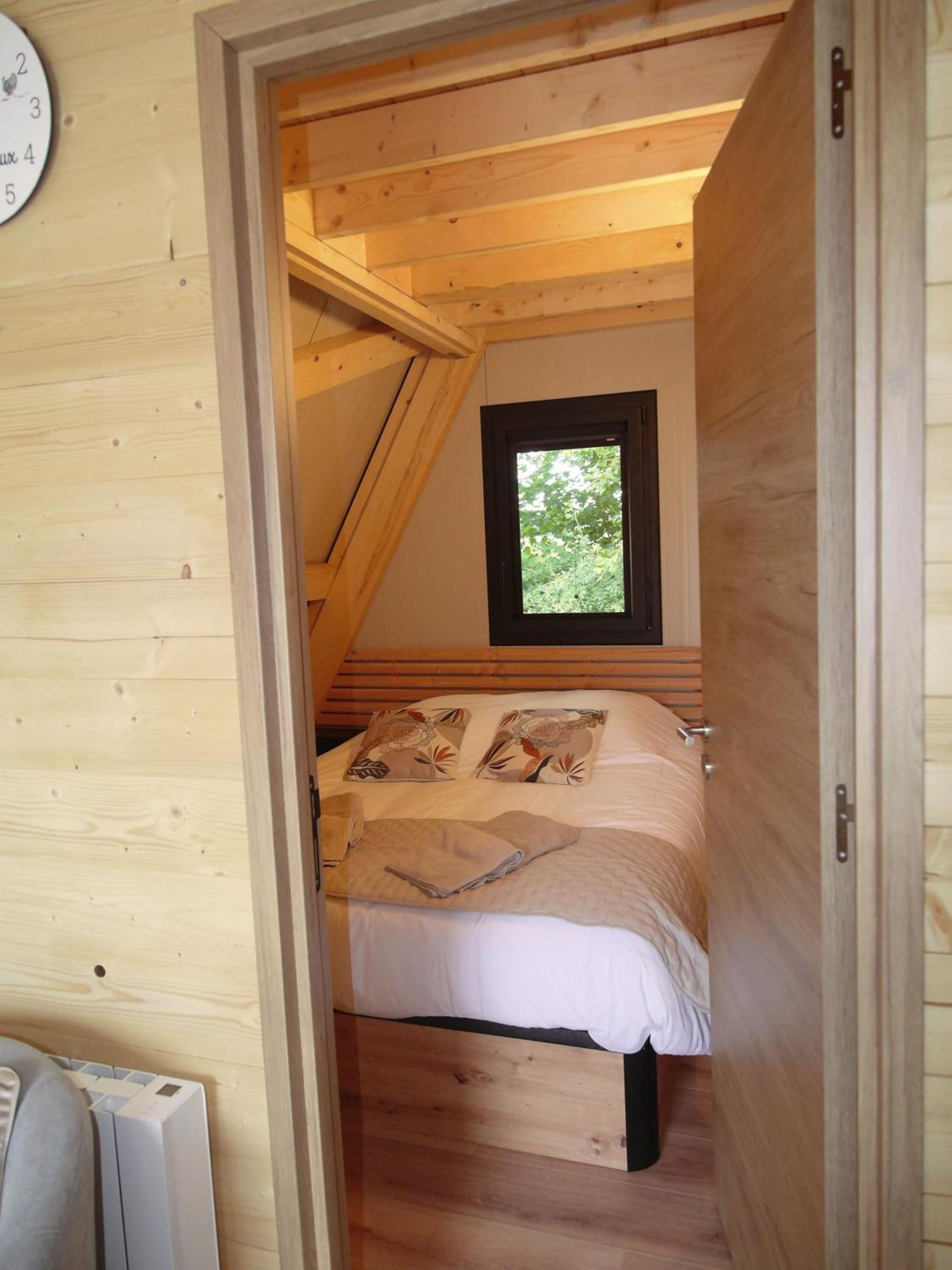 Auberge Saint Fergeux Gionges Ngoại thất bức ảnh