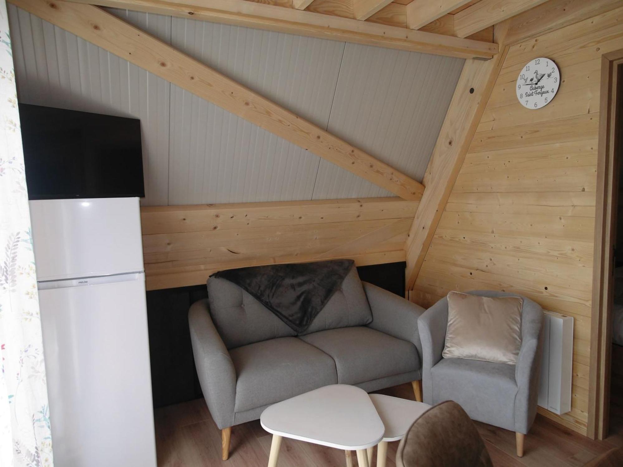 Auberge Saint Fergeux Gionges Ngoại thất bức ảnh